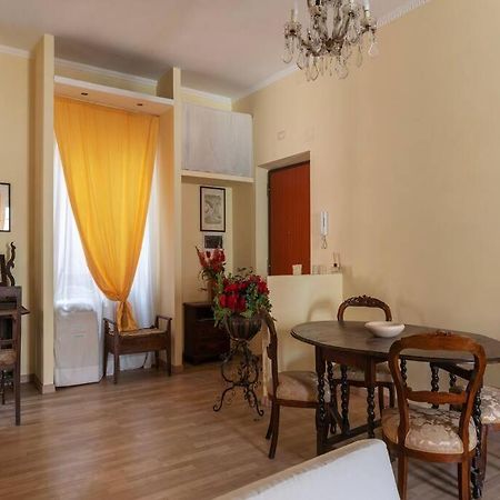 Elegante Appartamento Centrale روما المظهر الخارجي الصورة