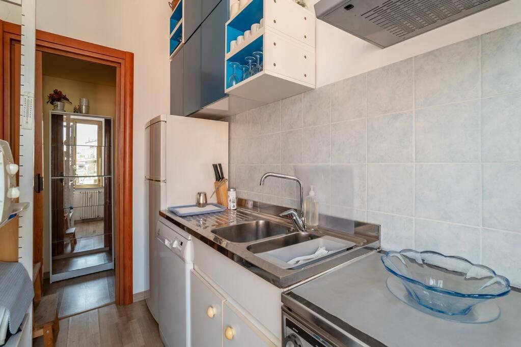 Elegante Appartamento Centrale روما المظهر الخارجي الصورة